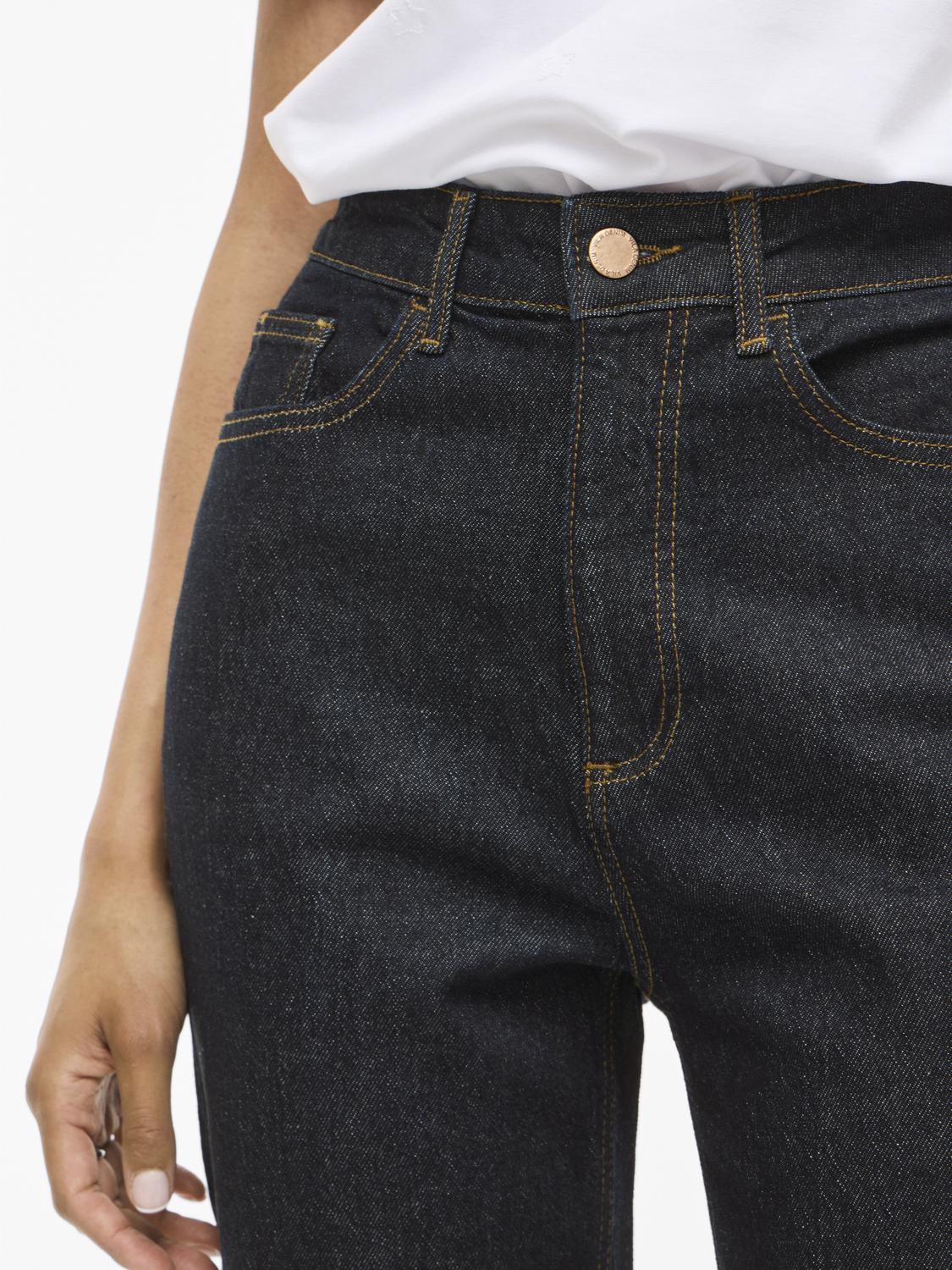 model_shot-detail
